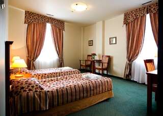 Отель Hotel Młyn & SPA Влоцлавек Двухместный номер с 2 отдельными кроватями-8